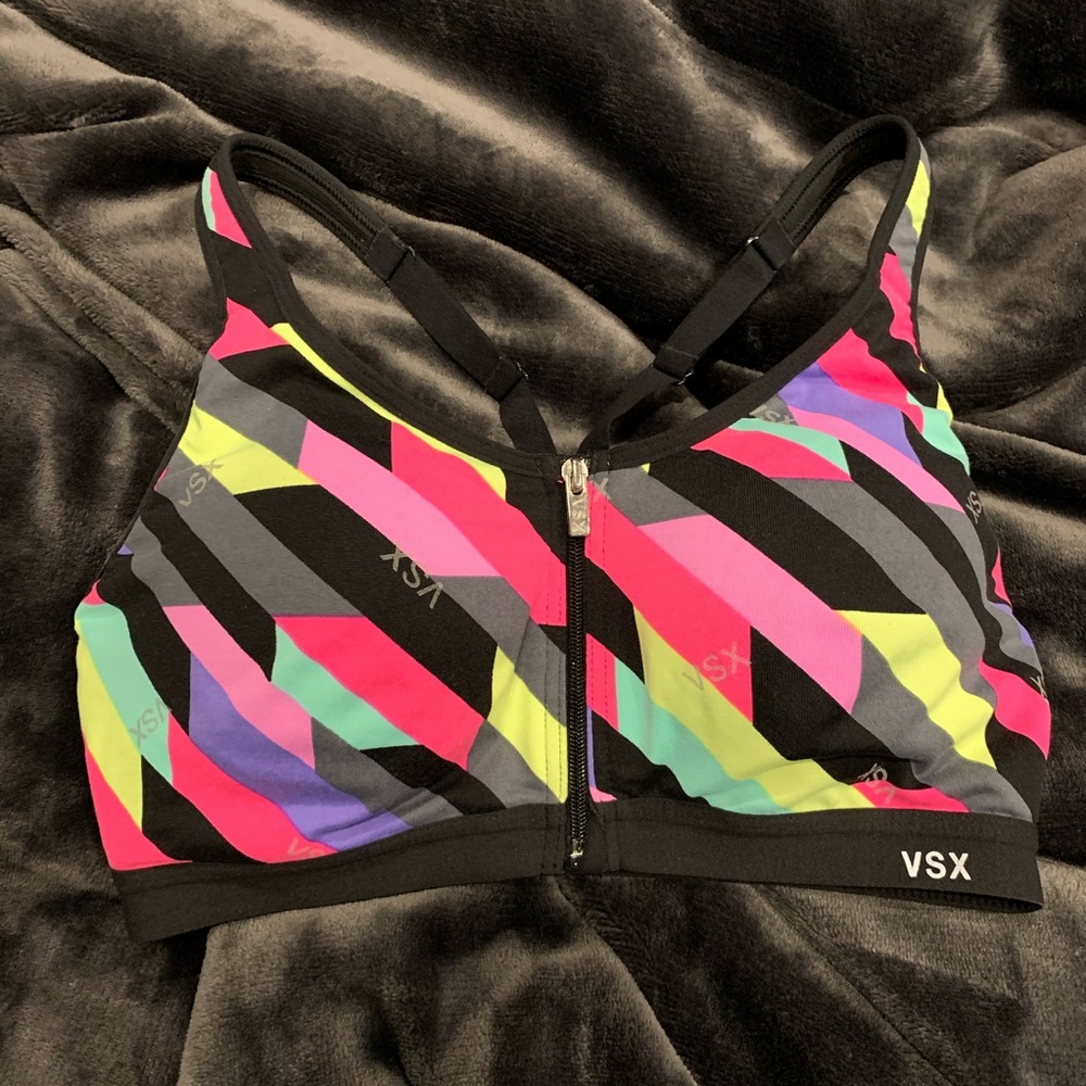 Victoria’s Secret VSX Front Zip Sports Bra